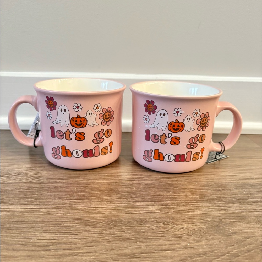 NWT viral let’s go ghouls Halloween mug set of 2